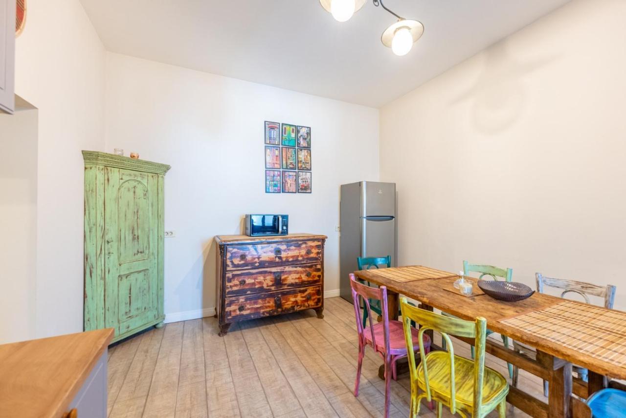 Cozyflat In The Central Arad Kültér fotó
